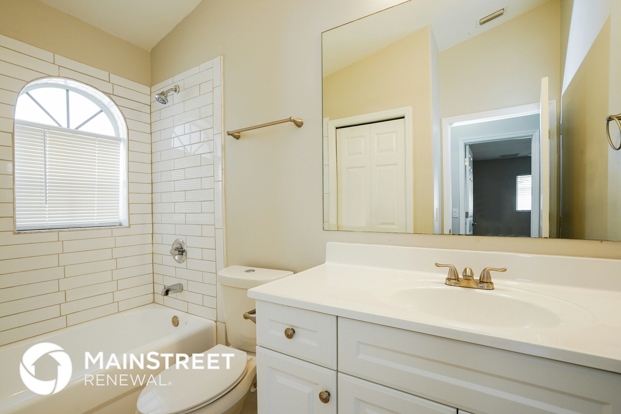 Building Photo - 1206 SW 10th Terrace