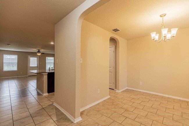 Building Photo - 1411 Frio Eagle