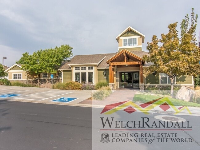 Building Photo - Comfort Meets Style: 2 Bed, 1.5 Bath Herri...