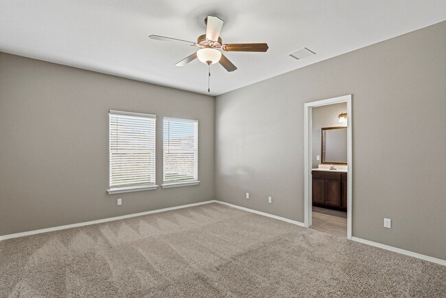 Building Photo - 14609 Carlo Alvarado Dr