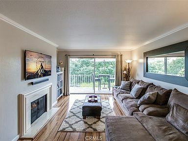 Building Photo - 100 Scholz Plaza