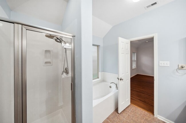 Building Photo - 15838 Lost Anchor Way Ln