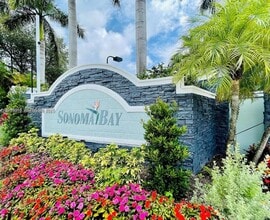 Building Photo - 1916 Alamanda Way