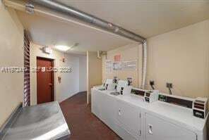 Building Photo - 3101 N Country Club Dr