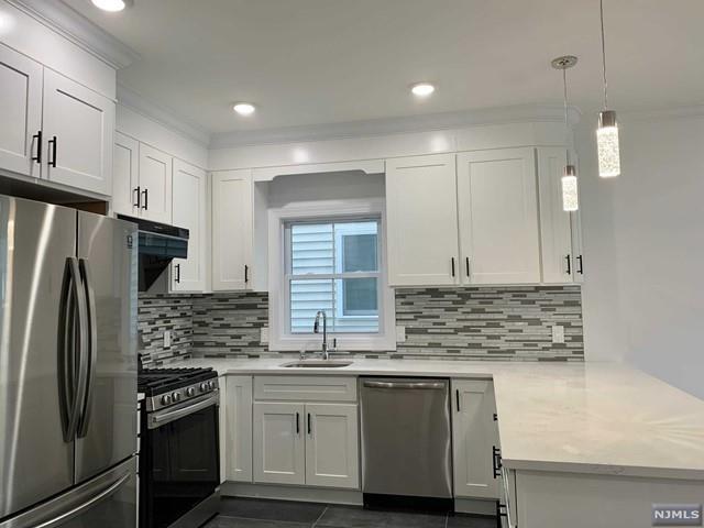 Building Photo - 231 Cleveland Ave