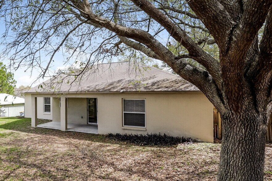 Building Photo - 914 Arbor Hill Cir