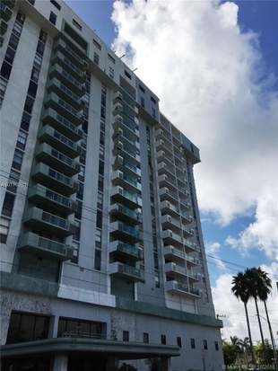 Building Photo - 13499 Biscayne Blvd
