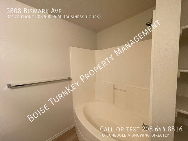 Building Photo - 3808 Bismark Ave