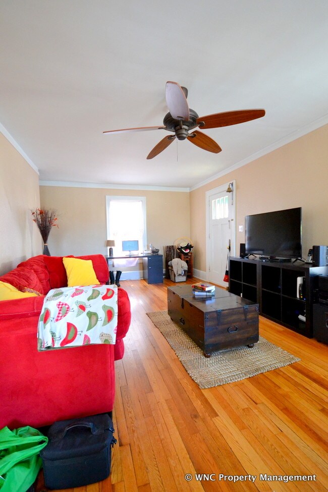 Building Photo - 12 Vance Crescent St