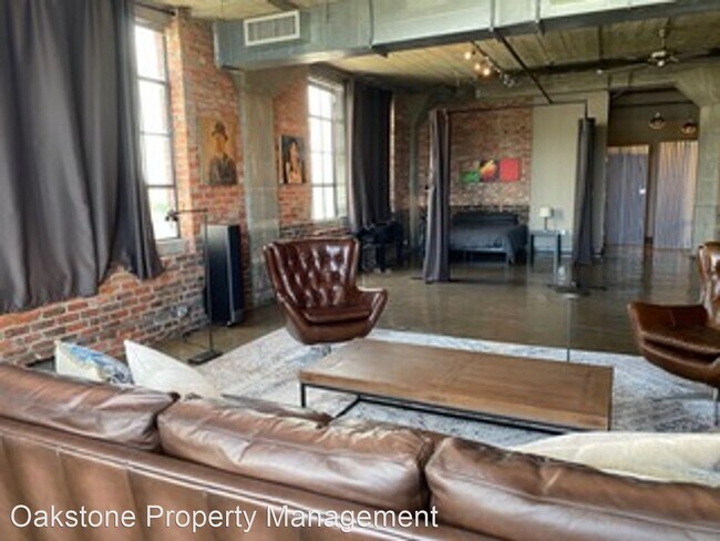 Building Photo - 2 br, 2 bath House - 201 Hull Street Unit 51