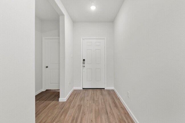 Building Photo - Stylish Home with Gym & Upgrades - Minutes...
