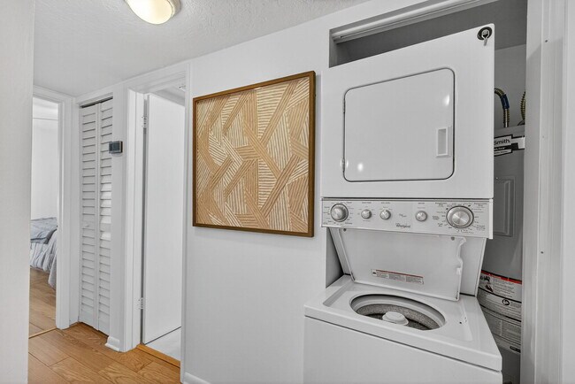 Building Photo - 12790 Briarlake Dr