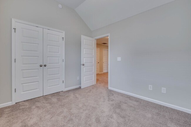 Building Photo - COMING SOON!  Comfort AND sophistication in Martinez, GA
