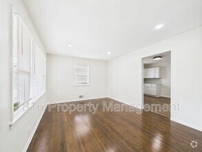 Building Photo - 11214 E Lexington Ave