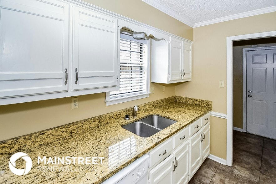 Building Photo - 5153 Whitehead Way