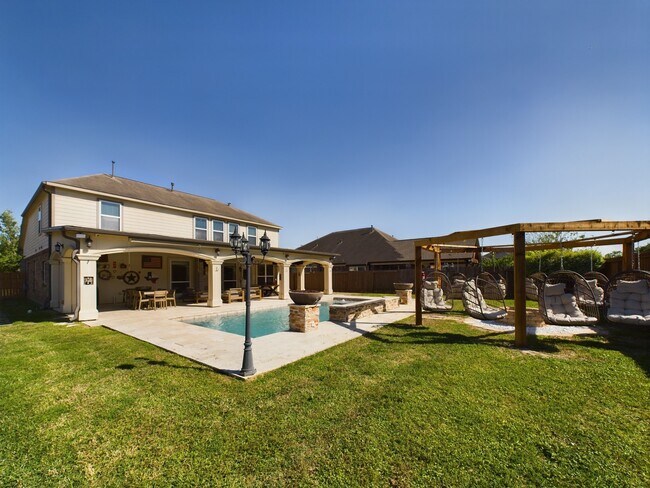 Building Photo - 8011 Colton Mining Ct