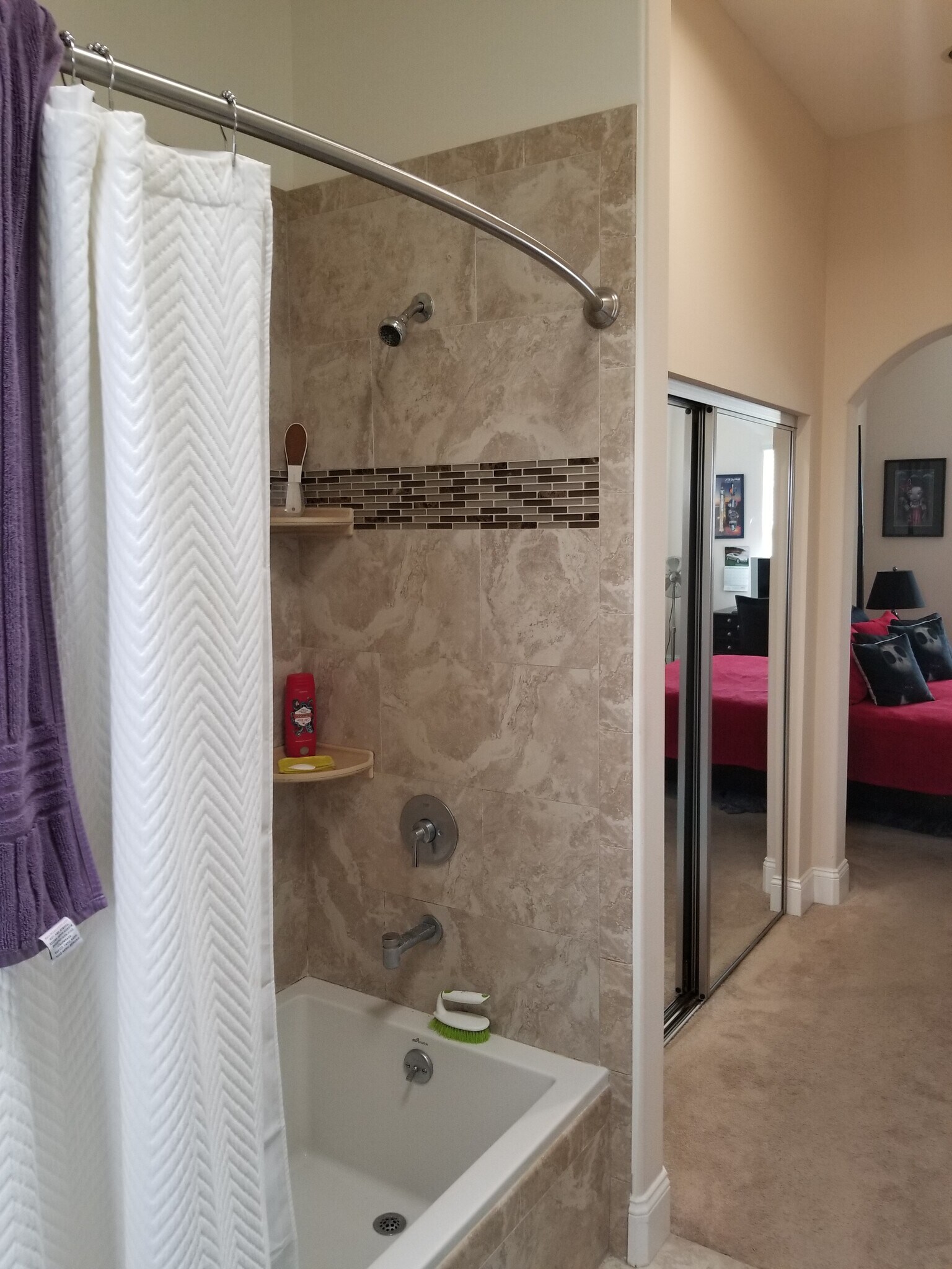 Deep Soaking Tub With Shower - 3753 W 244th St