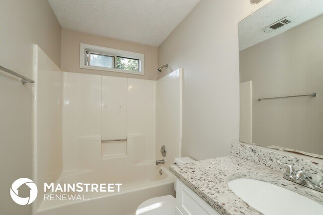 Building Photo - 3795 Forsythia Way