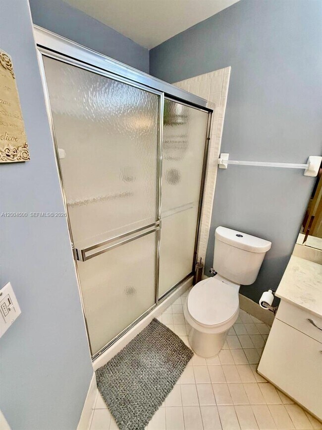 Building Photo - 5155 Europa Dr