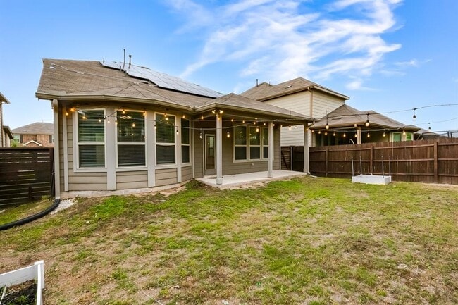 Building Photo - 14202 Alloro Dr