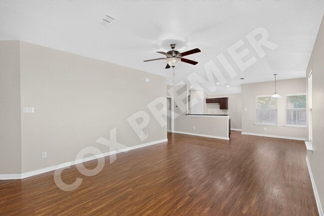 Building Photo - 2848 St Bernard Dr