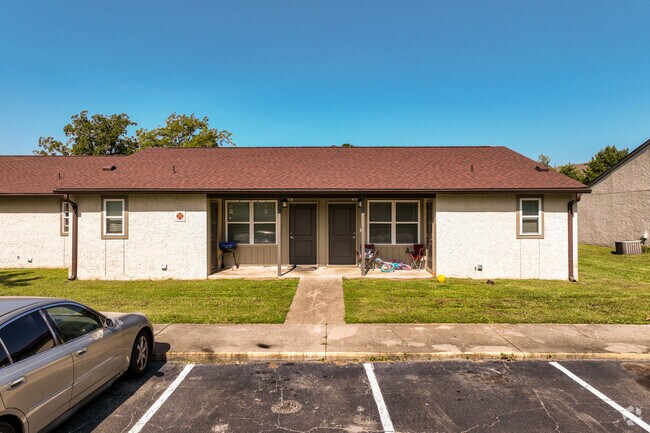 Alternate - Mission Hills Apartments