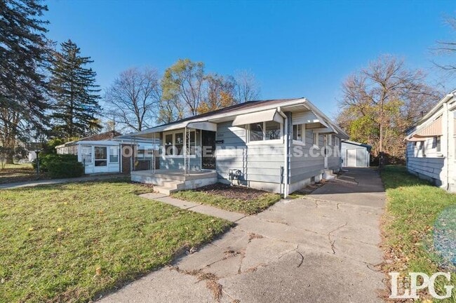 Building Photo - 3058 Nebraska Ave