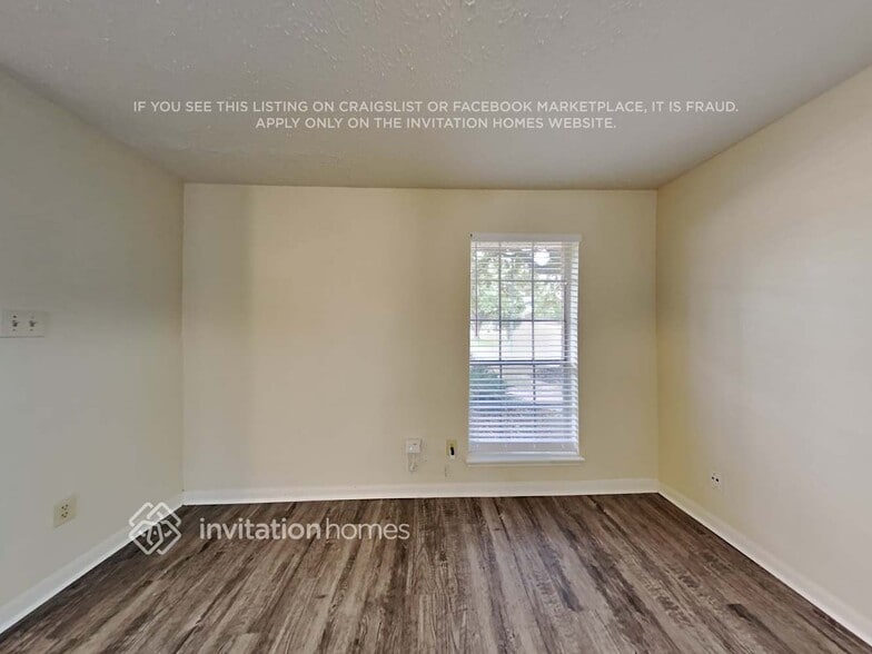 Building Photo - 1374 New Tree Ln