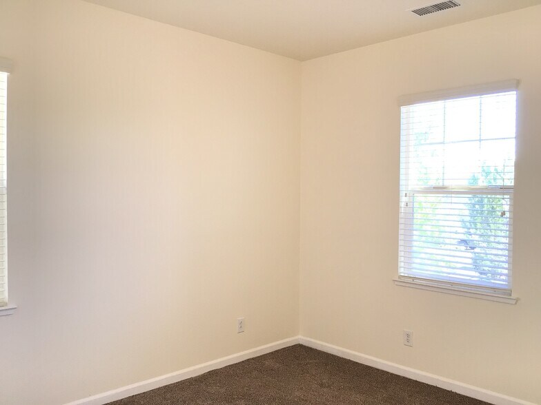 Building Photo - 7070 Sacred Cir