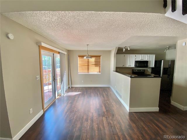 Building Photo - 17910 E Cornell Dr