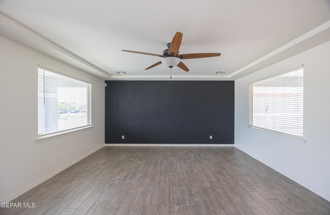 Building Photo - 2725 Mike Price Dr