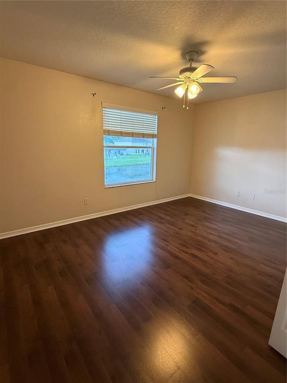 Building Photo - 584 Cresting Oak Cir