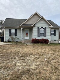 Building Photo - 149 Saige Ct