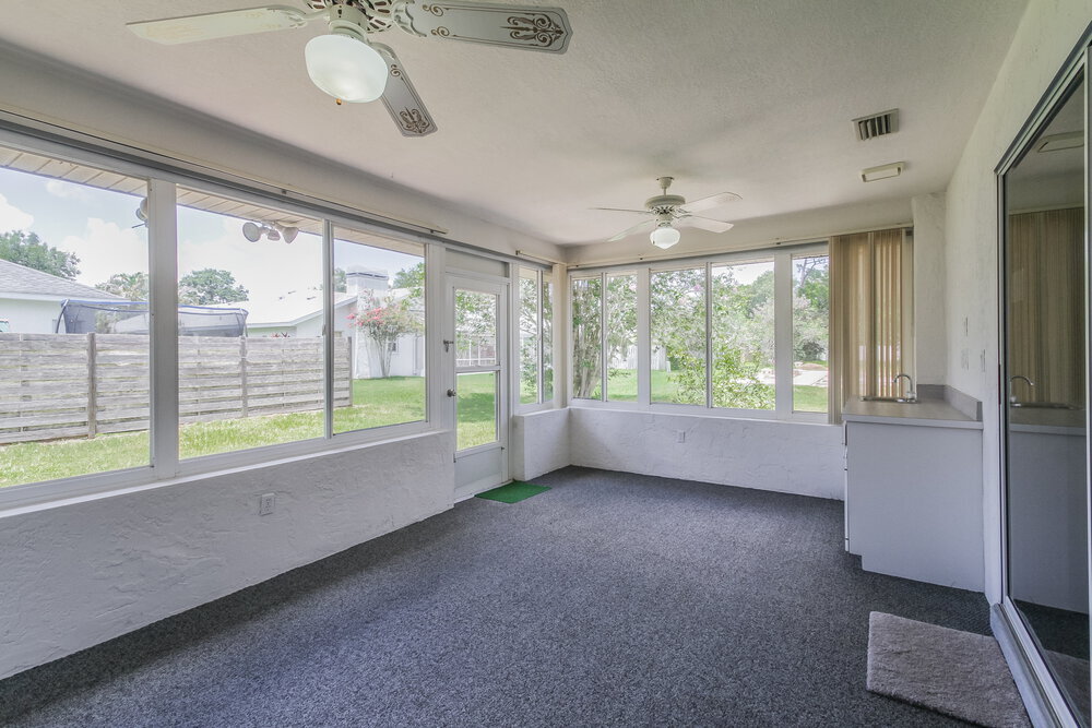 Building Photo - 2877 48th Way E