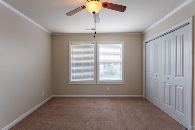 Building Photo - 3474 Avalon Lake Dr SW