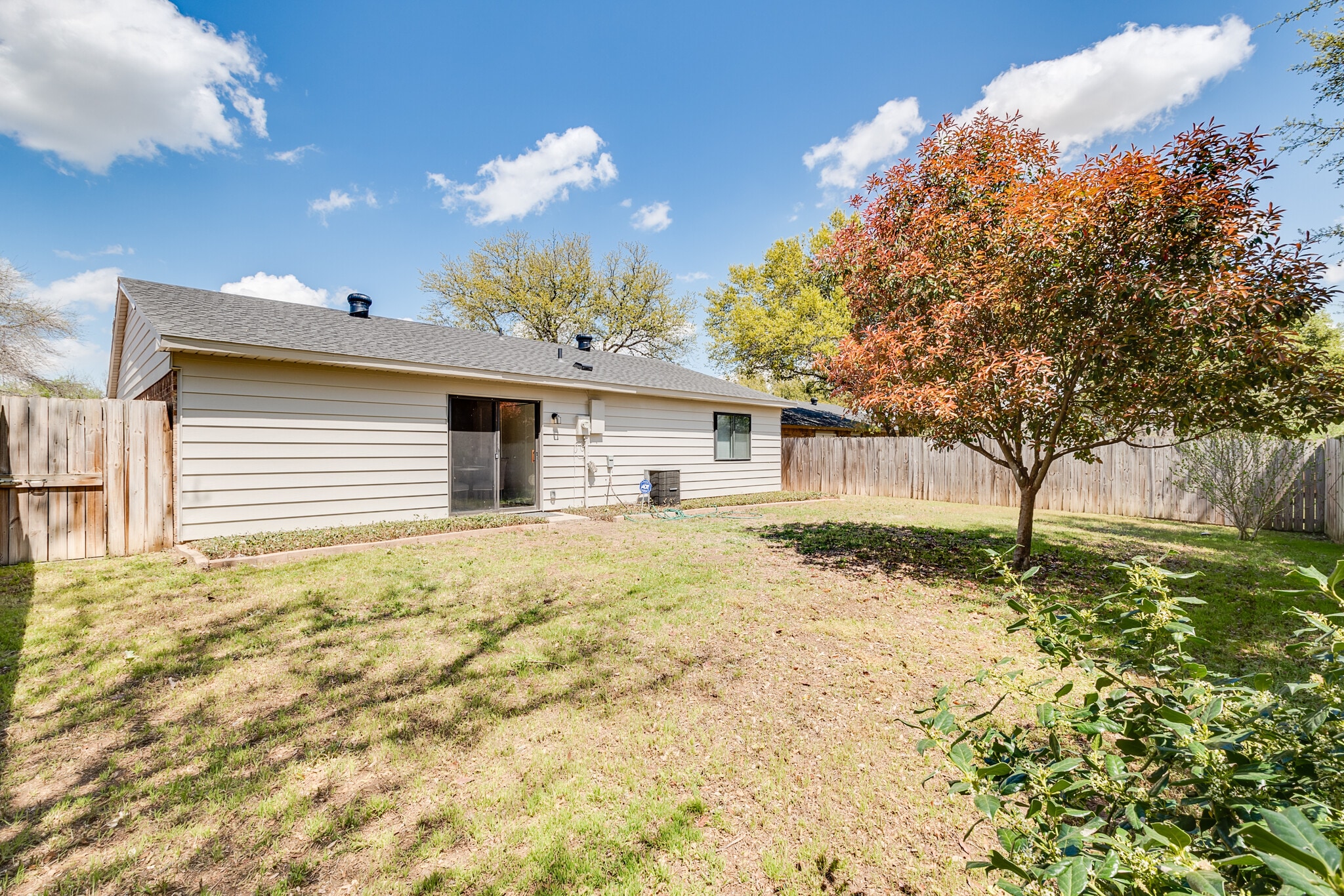 Building Photo - 3805 Longmeadow Way