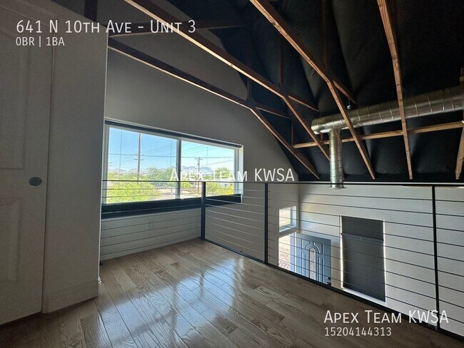 Building Photo - 641 N 10th Ave
