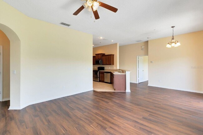 Building Photo - 10399 Winding Marsh Trail