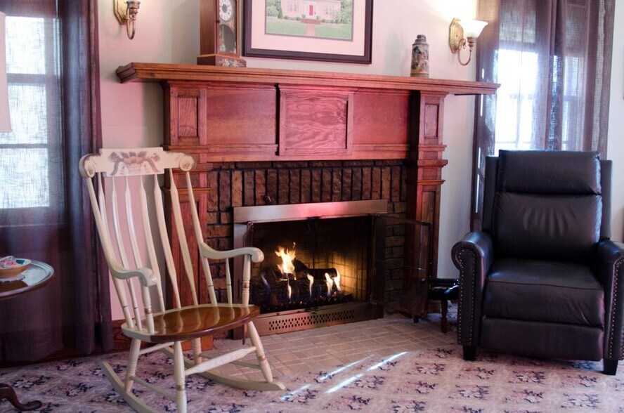 Building Photo - 2603 N 13th St