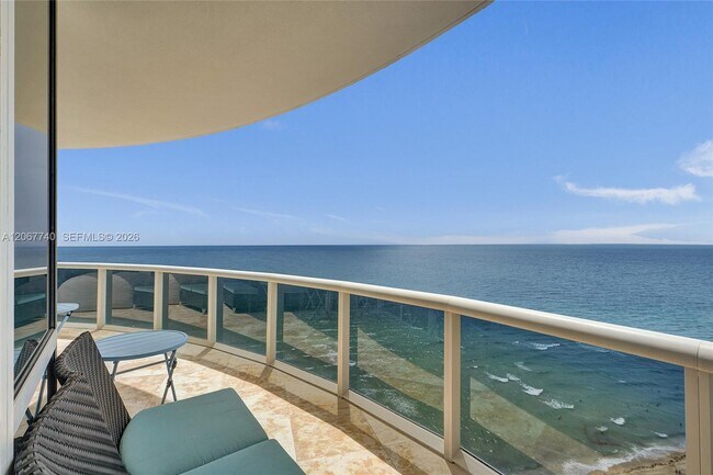 Building Photo - 18201 Collins Ave