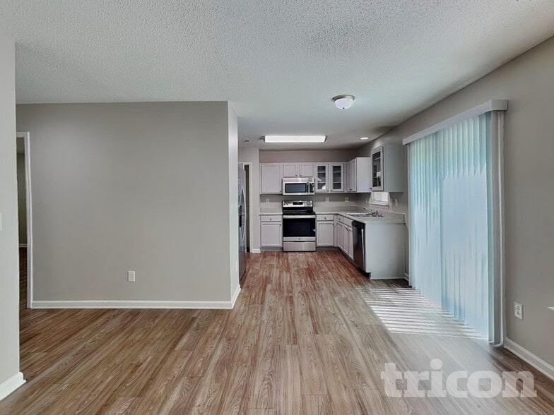 Building Photo - 433 Havenbrook Way NW