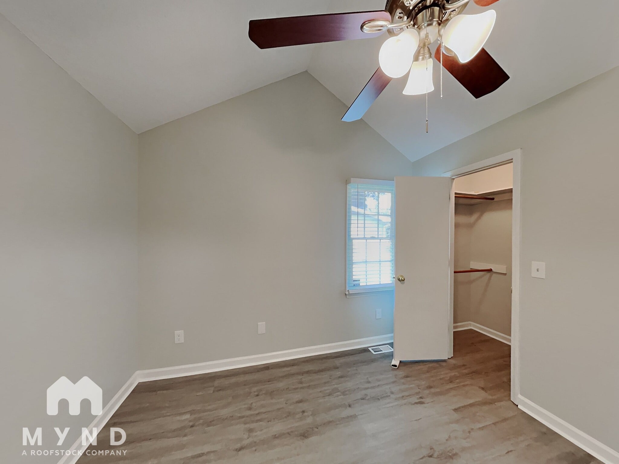 Building Photo - 2912 Sylvester St