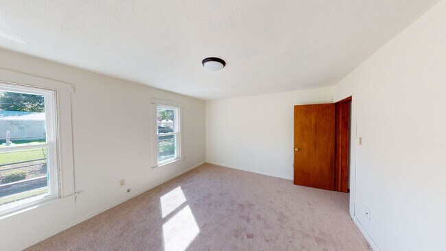 Building Photo - 510 Highland Ave