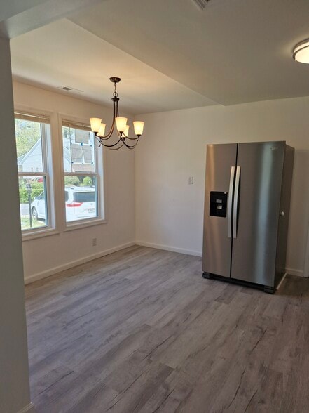 Kitchen - 405 Baptist Rd