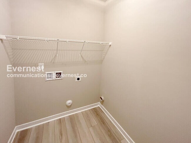 Building Photo - 49 River Birch Ln