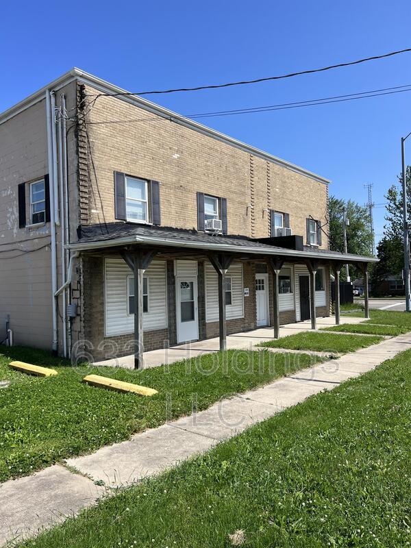 Building Photo - 104 N Niles St