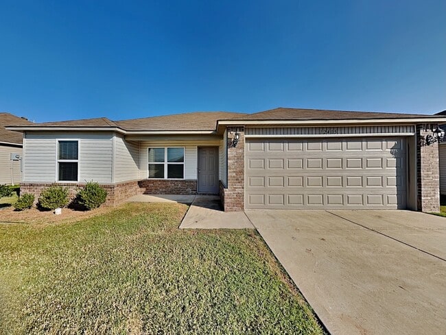 Building Photo - 12405 Solandra Cir