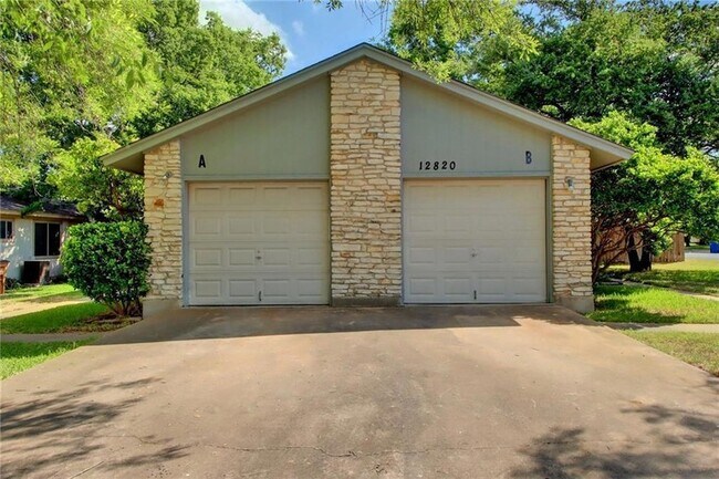 Building Photo - 12820 Copper Cliff Ave