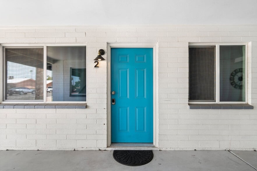 Building Photo - 3314 N 66th Pl