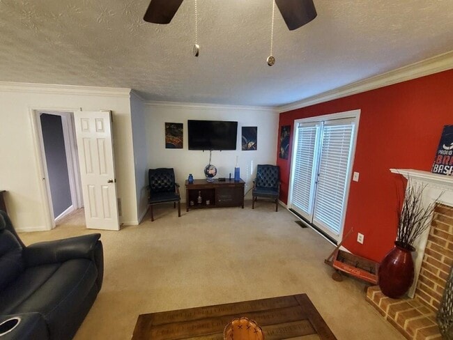 Building Photo - 2951 Lexington Trace Dr